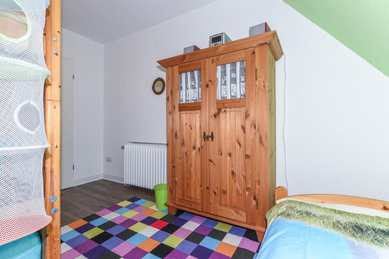 Ferienwohnungen Im Haus Ankerplatz Esens Zewnętrze zdjęcie